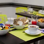 Aparthotel Flats 4*