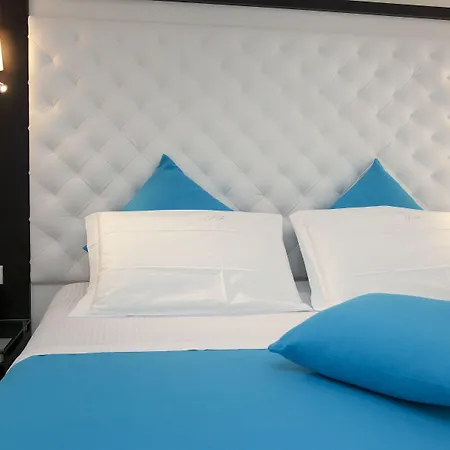 Апарт-отель Flats