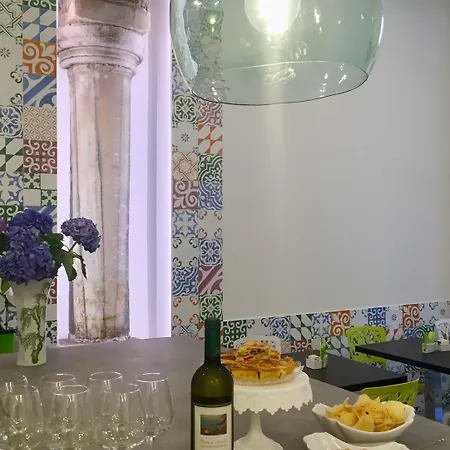 索伦托费拉特斯酒店